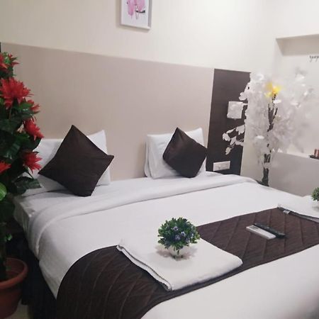 Hotel Tiruchendur Mani Iyer Palni Buitenkant foto
